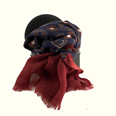 Sciarpa DIS. F<BR/>BLU E BORDEAUX<BR/>100% LANA